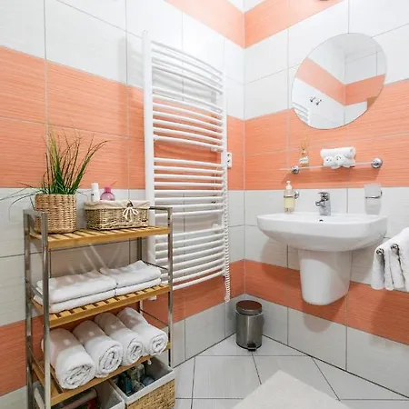 Alure Residences 4 & 24h Self Check-in *